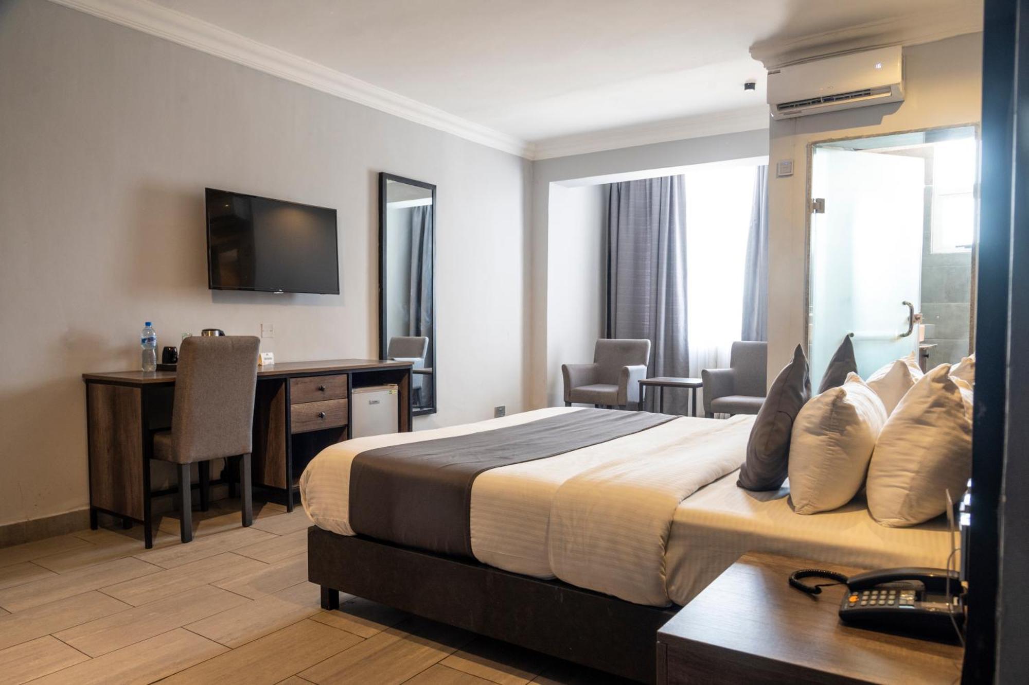 The Blowfish Hotel Λάγος Δωμάτιο φωτογραφία
