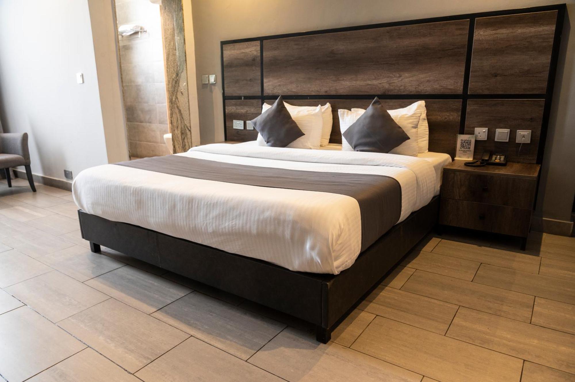 The Blowfish Hotel Λάγος Δωμάτιο φωτογραφία